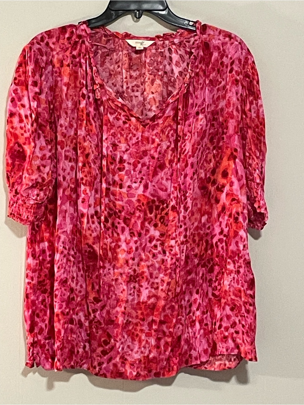 Terra & Sky Pink Red Patterned V-Neck Blouse. Item # 11547